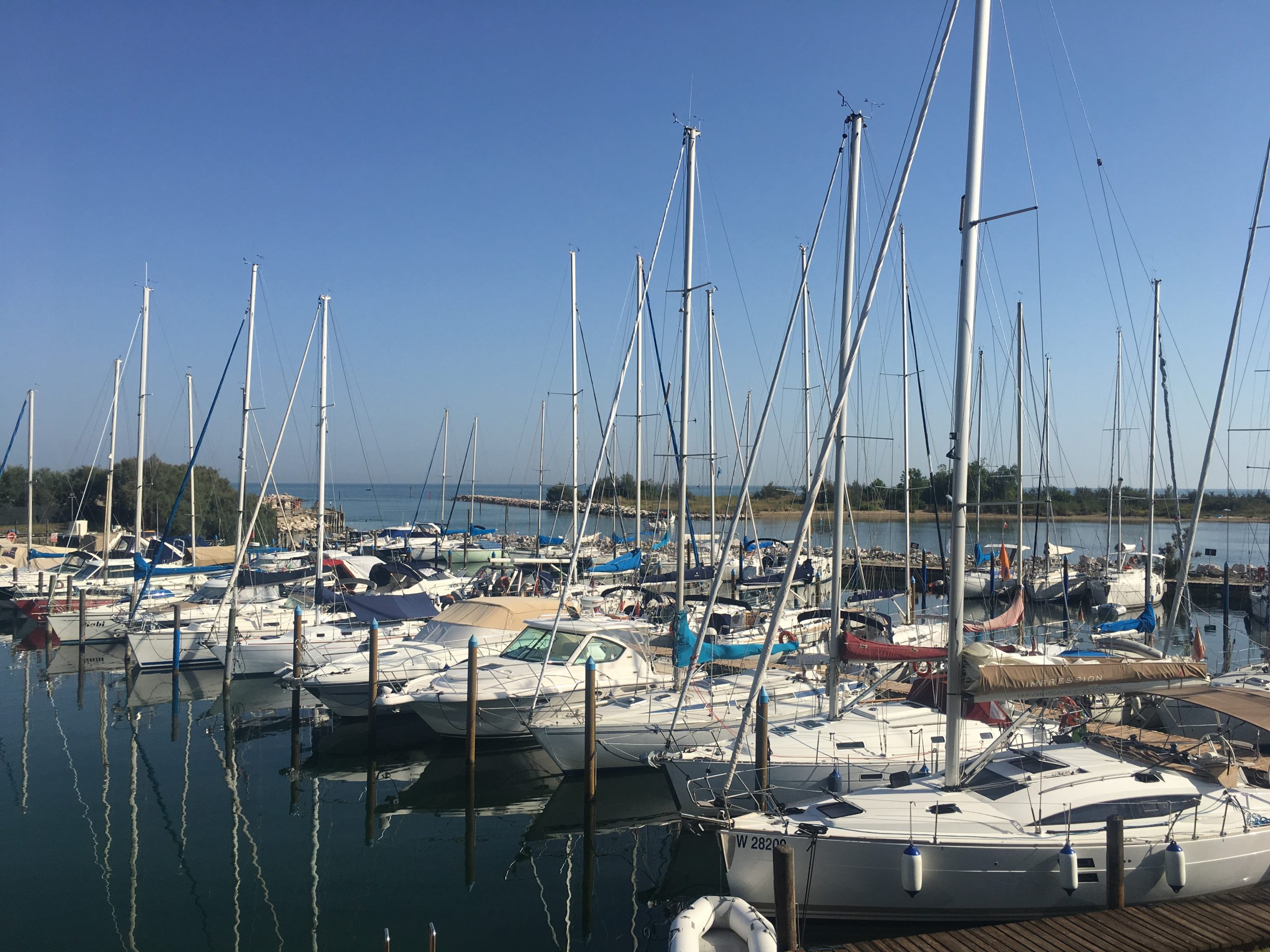 barche in darsena a Eraclea mare
